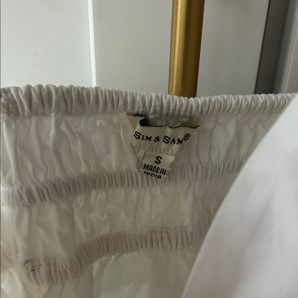 White Ruffled Cropped Tank Shirt - Picture 2 of 4